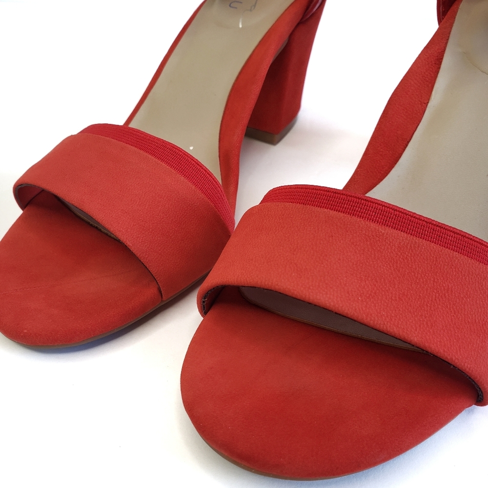 VIA BLEU  Priscilla Suede Heel 6 - Picture 3 of 14